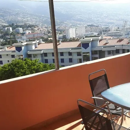 - Breathtaking Ocean & View House בית נופש *