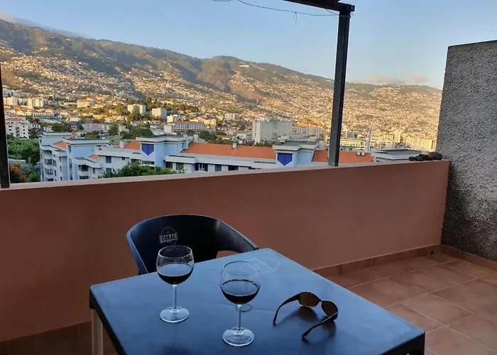 - Breathtaking Ocean & View House 度假居 *